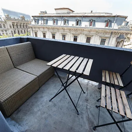 Old Town View Street Franceza Appartement