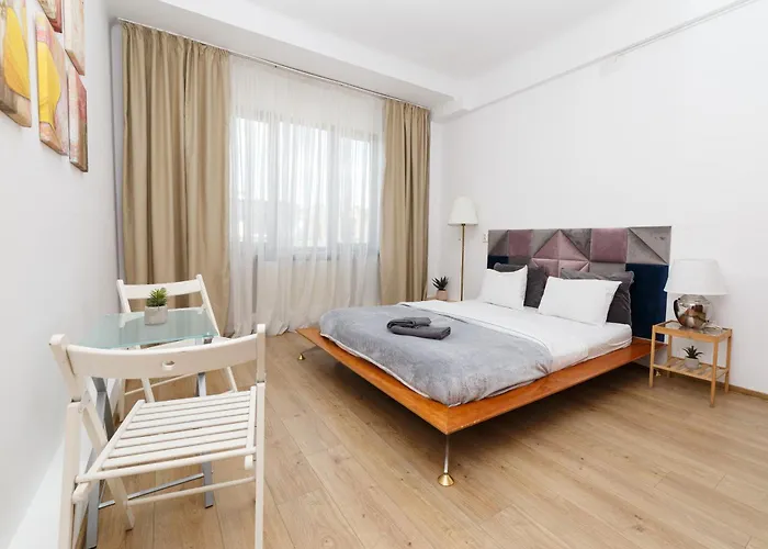 Old Town View Street Franceza Appartement Boekarest