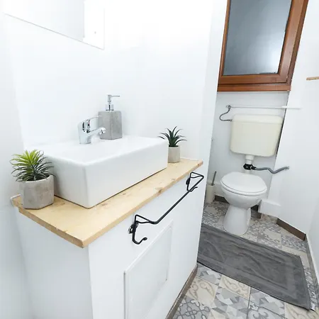 Old Town View Street Franceza Apartment Bukarest